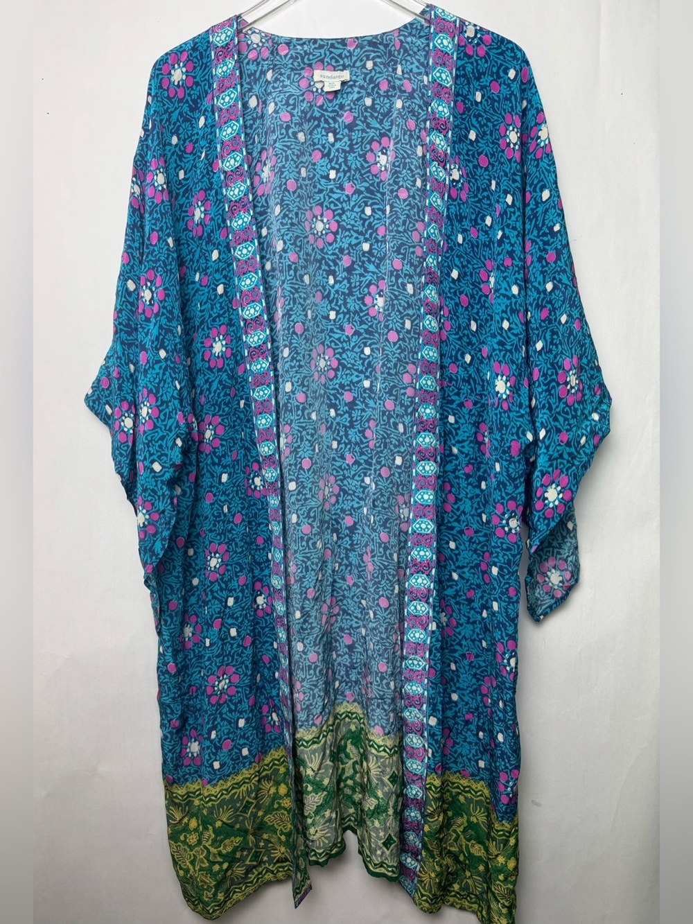 Sundance Catalog Multicolored “Bustling Blooms Kimono” Size M/L